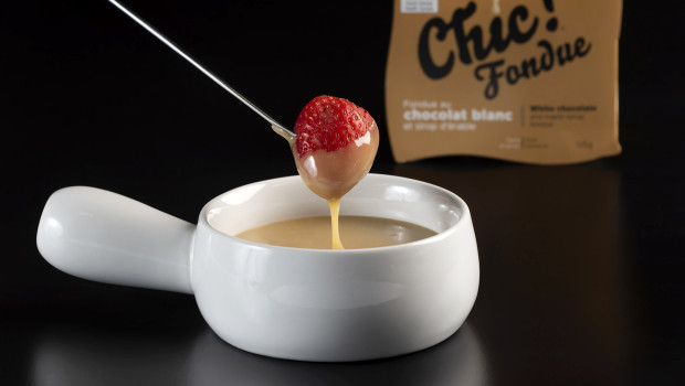 Chic! Fondue au chocolat blanc et sirop d'érable - 1001 Fondues